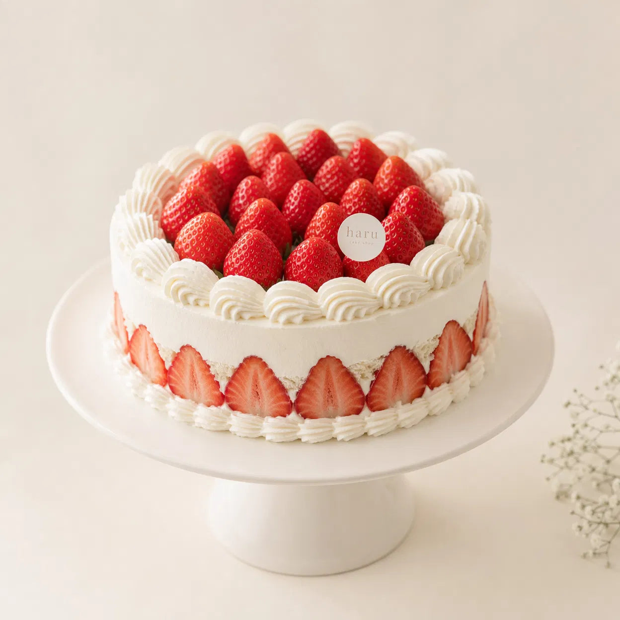 Strawberry Cream Cake — full view